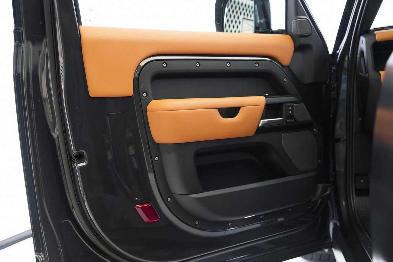 Land Rover Defender P525 V8 Carpathian Edition