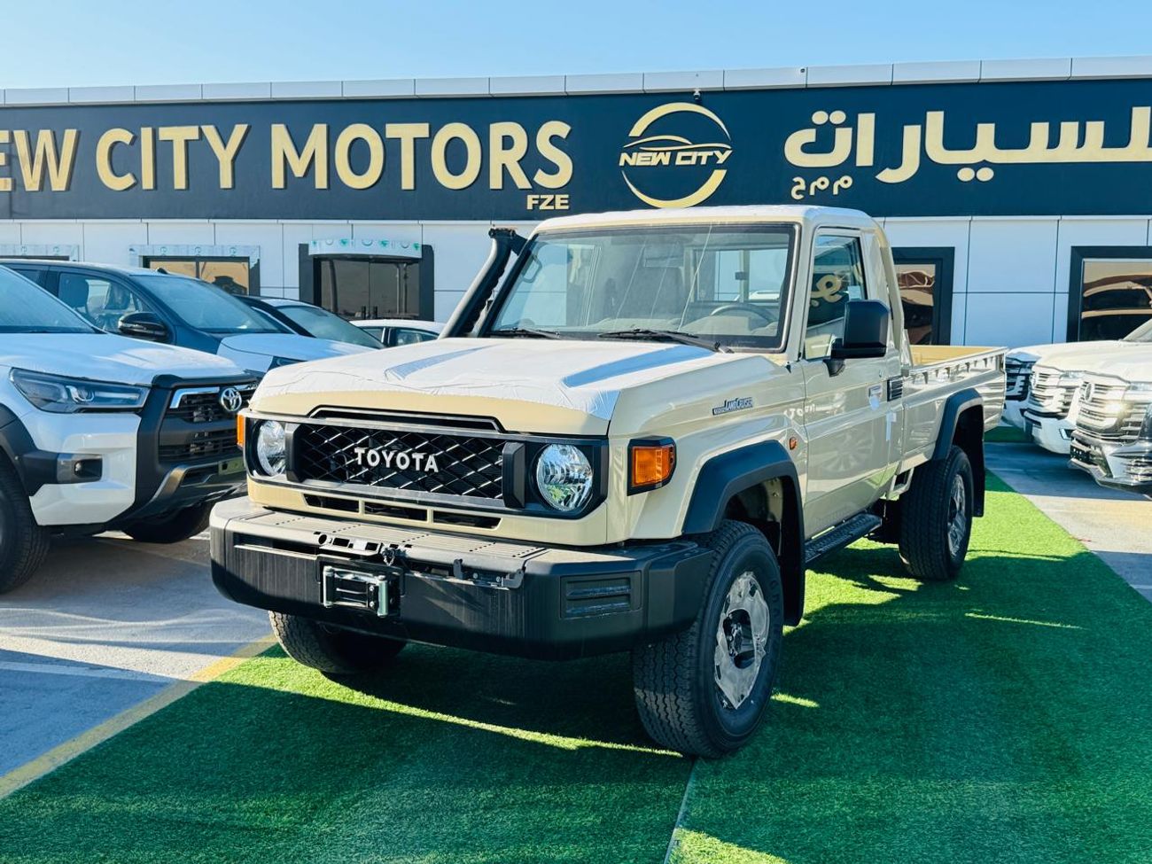 تويوتا لاند كروزر 70 TOYOTA LAND CRUISER (70 SERIES) LC79 2025 MANUAL