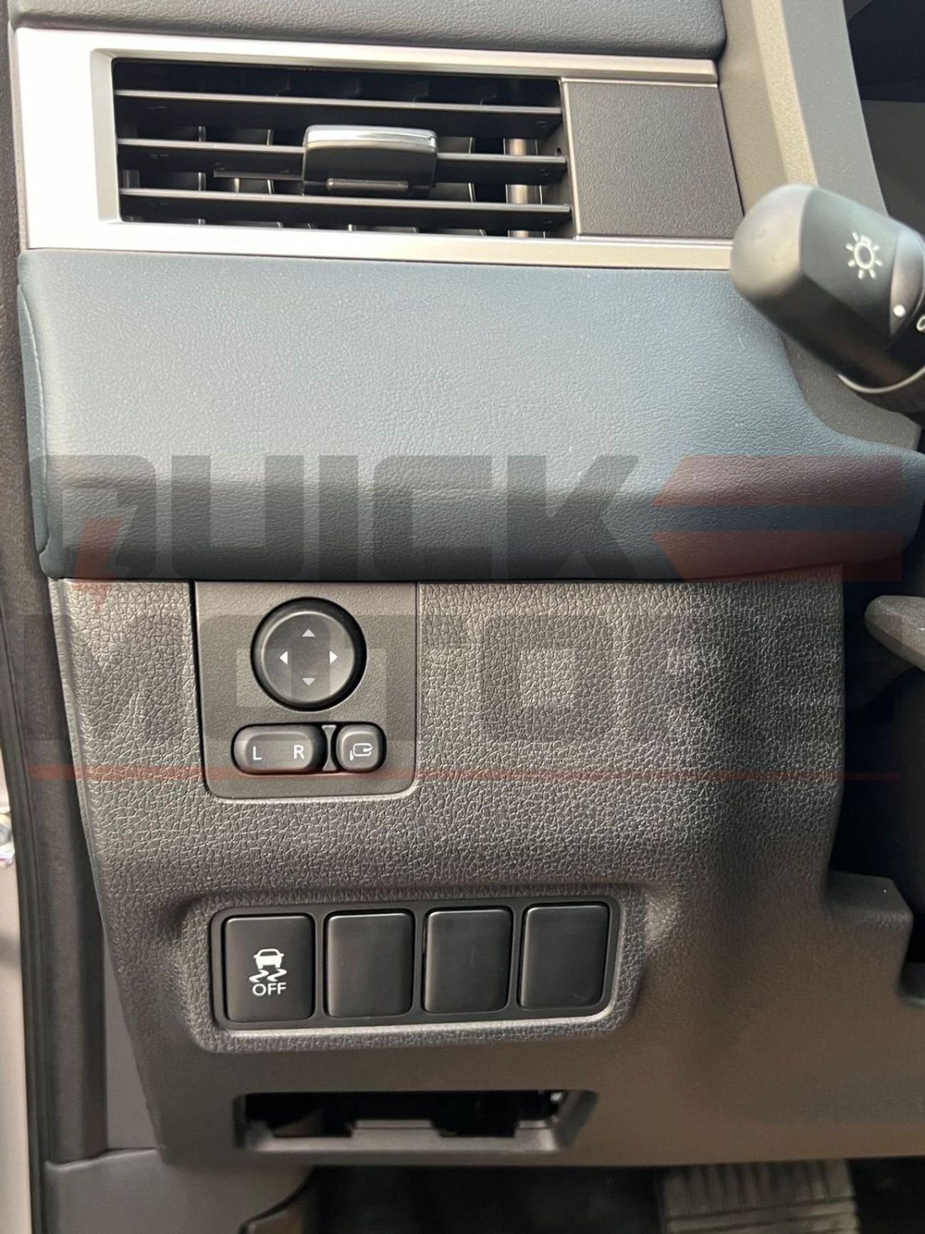 Mitsubishi Xpander Cross PREMIUM Mitsubishi xpander cross model 2027 GCC specific