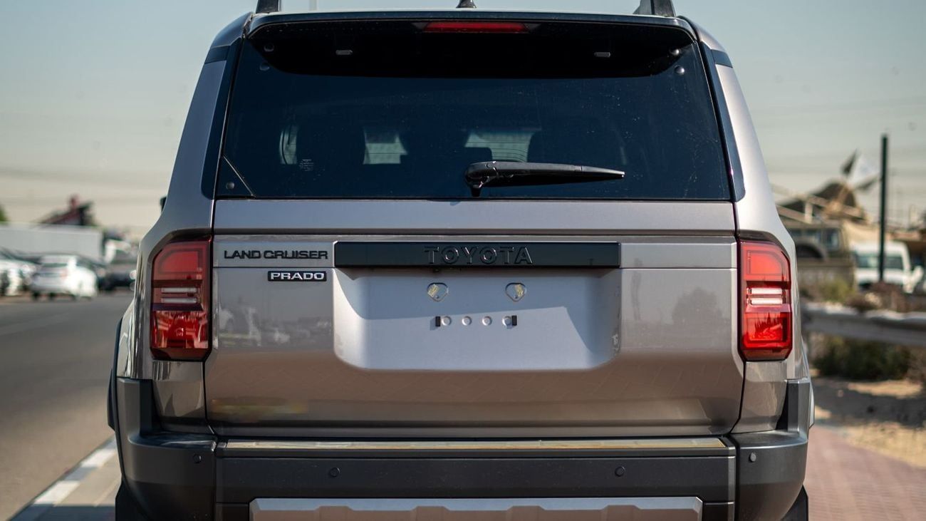 تويوتا برادو GXR TOYOTA PRADO L250 2.4 TURBO PETROL LUXURY FULL OPTION