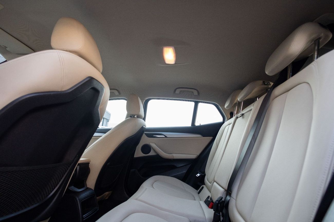 بي أم دبليو X2 sDrive20i 2.0L BMW X2 sDrive20i 2020 GCC under Warranty with Flexible Down-Payment.