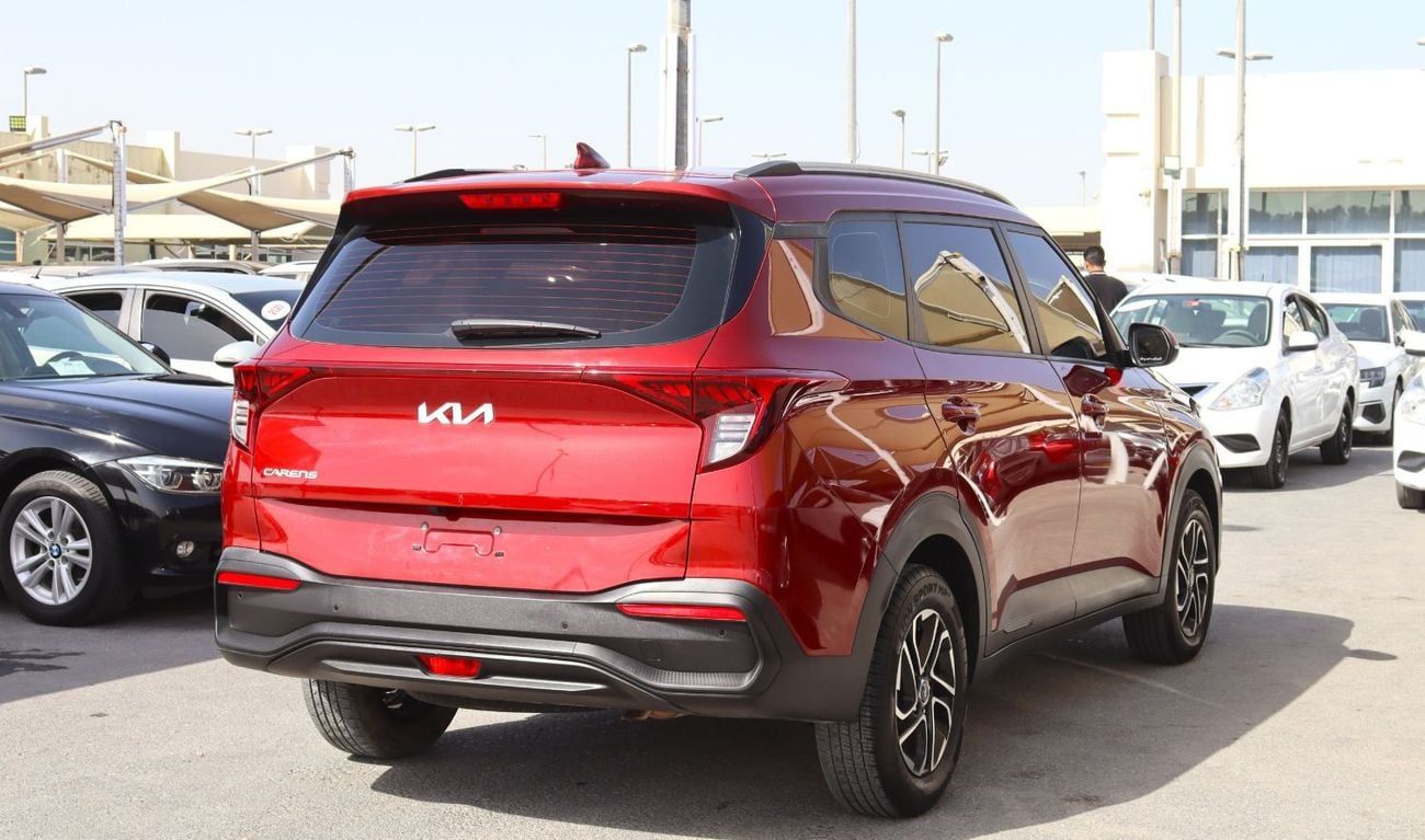 Kia Carens Smartstream 1.5L A/T -KIA CARENS 2023 - GCC - 4(V) - Accident-free -7 Seats -In excellent condition