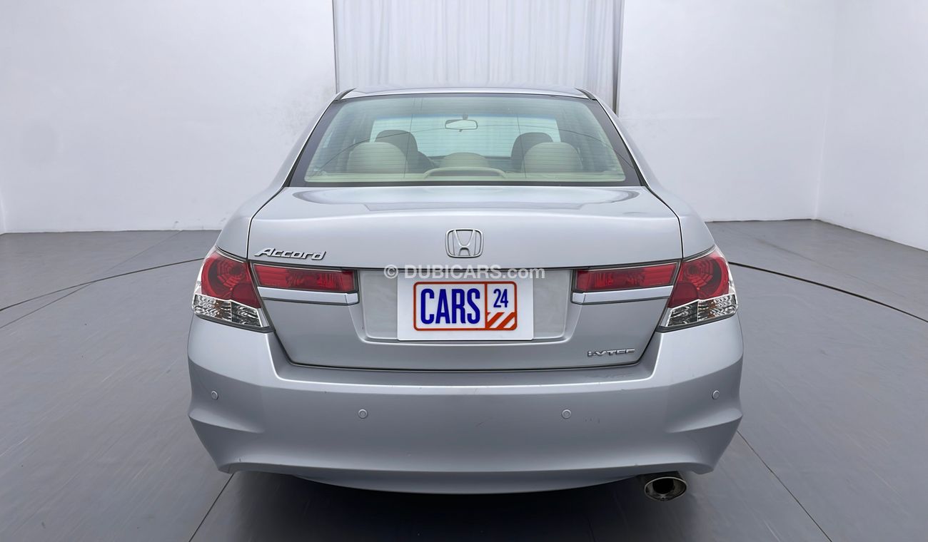 هوندا أكورد LX STD 2.4 | بدون دفعة مقدمة | اختبار قيادة مجاني للمنزل