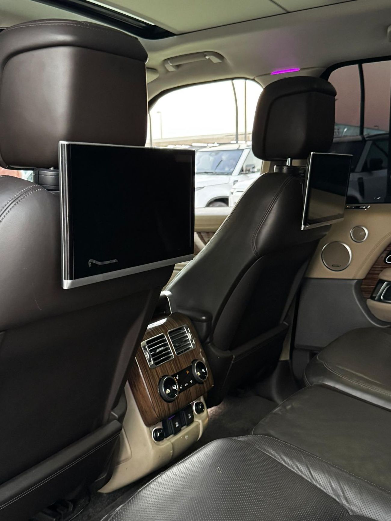 لاند روفر رينج روفر HSE 3.0L (380 HP)