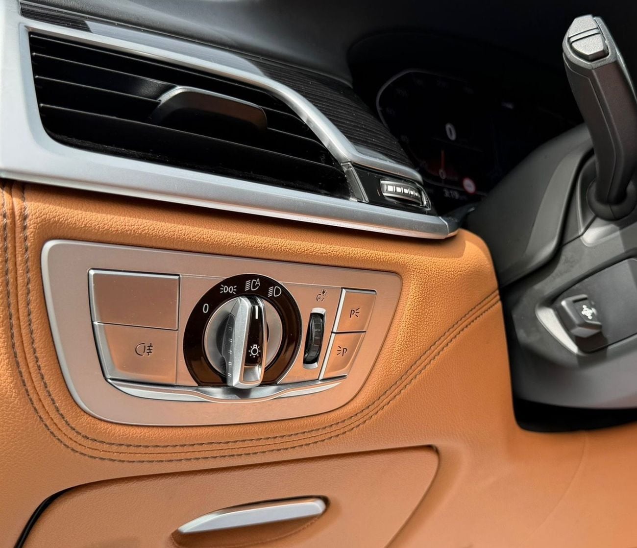 بي أم دبليو 730Li M SPORT EXCLUSIVE