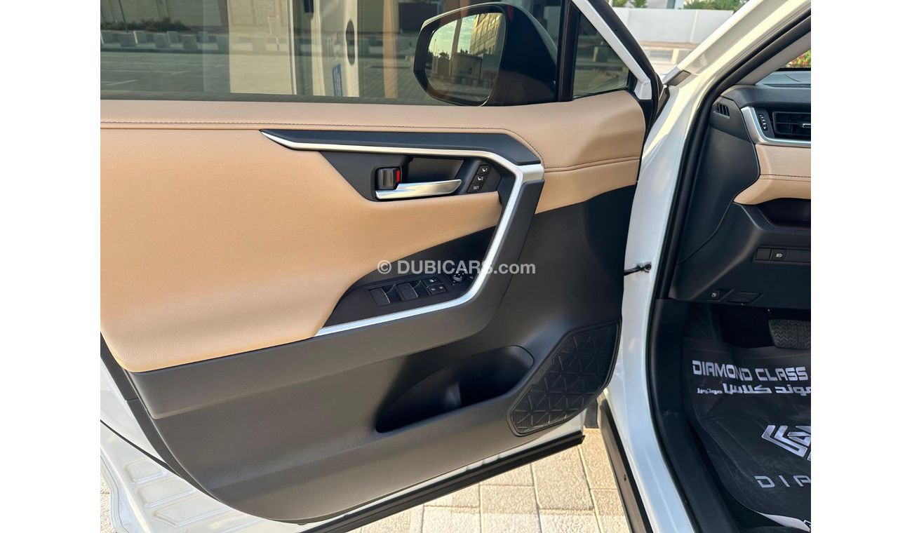 Toyota RAV4 TOYOTA Rav 4 Hybrid  Panoramic  Full Options  2023 GCC  Under Warranty