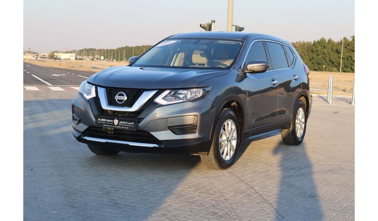 نيسان إكس تريل S 2.5L (169 HP) FWD (5 Seater)