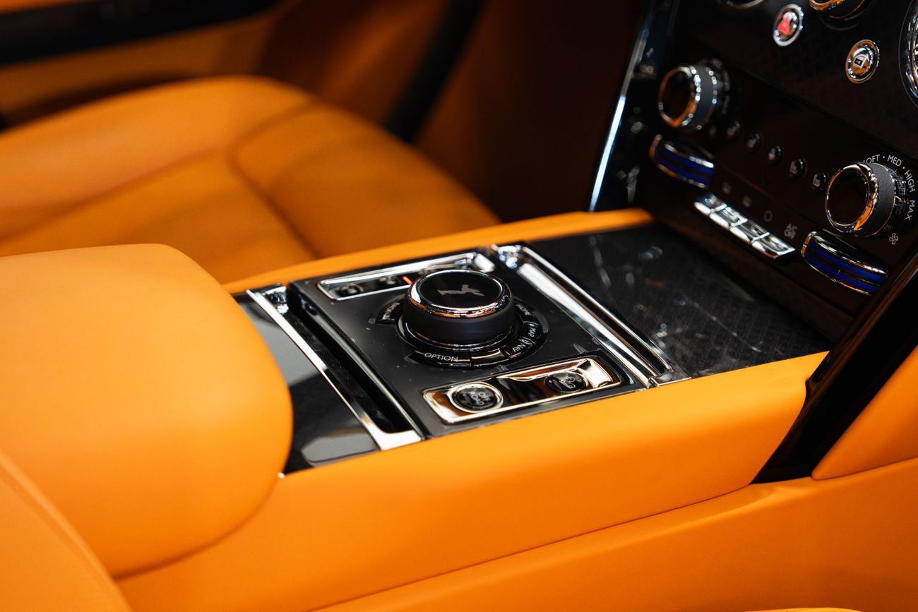 Rolls-Royce Cullinan - 2026 | BLACK BADGE | BRAND NEW | 0 KM MILEAGE | EUROPEAN