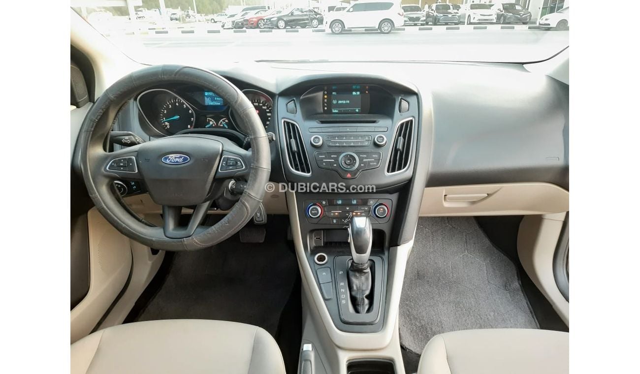 Ford Focus Ford focus 2015 g cc full options