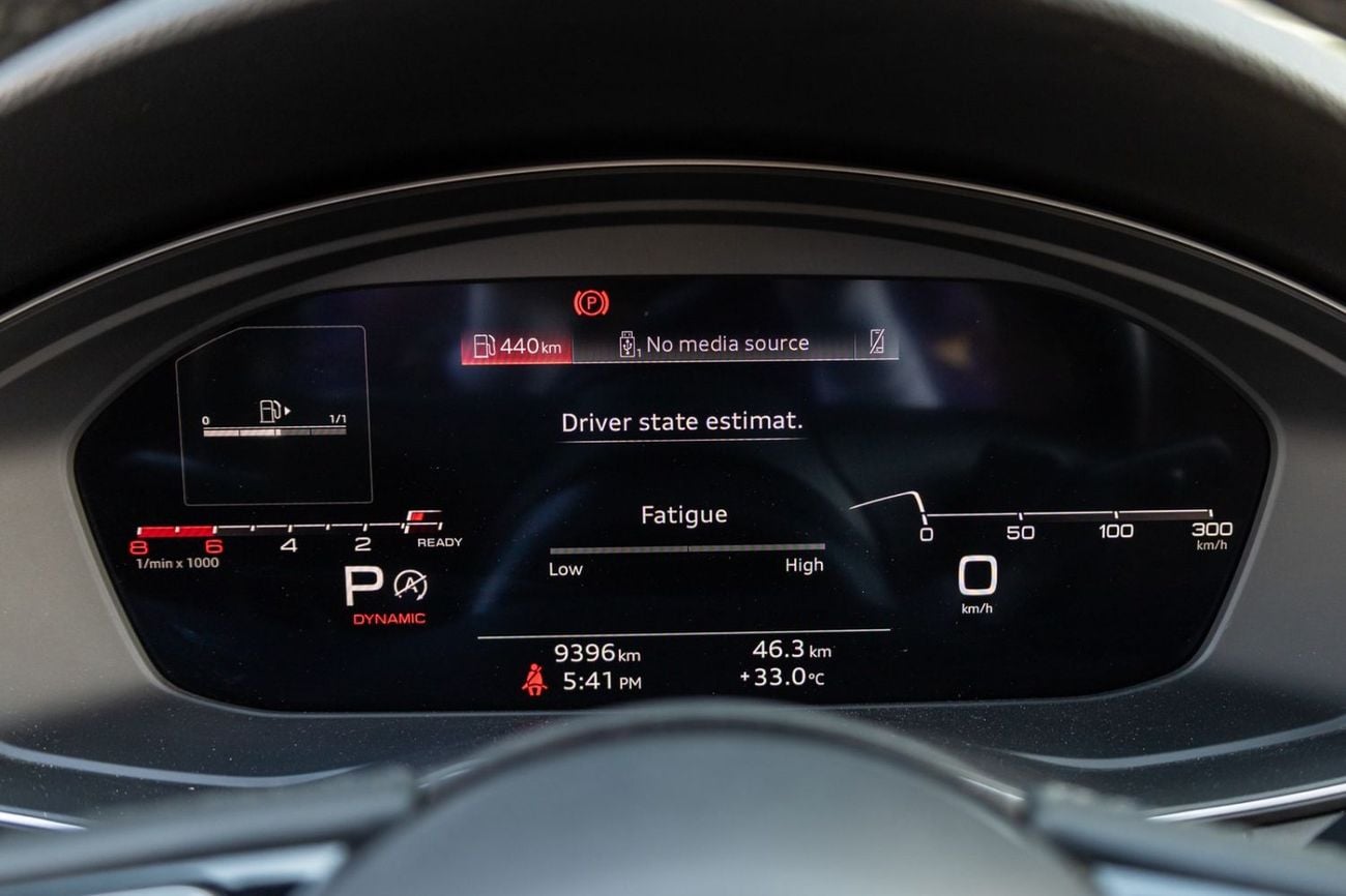 Audi A4 35 TFSI S-LINE Audi A4 40TFSI S-Line 2024 GCC | Agency Warranty | Service Contract
