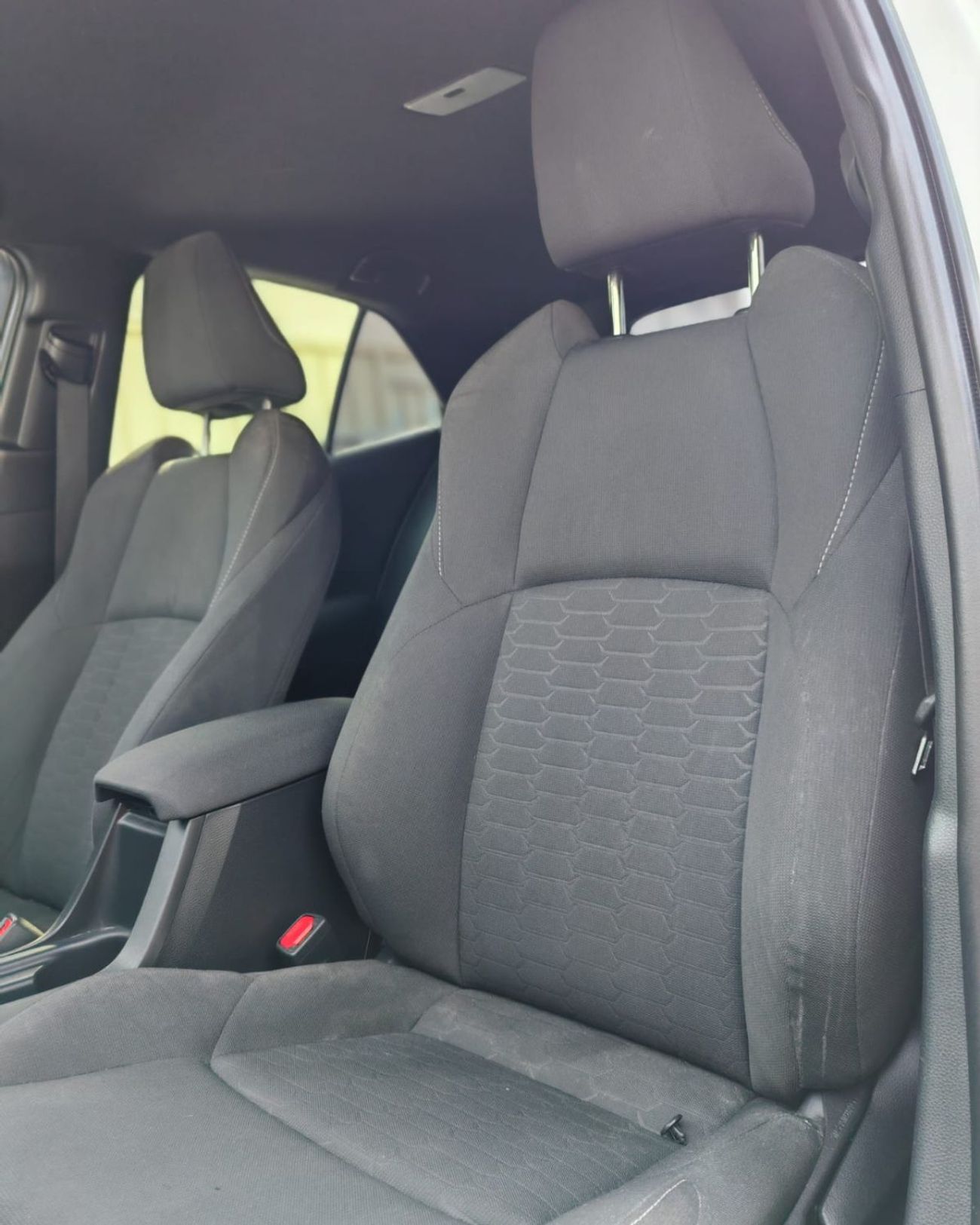 تويوتا كورولا GLI MR Hybrid 1.8L