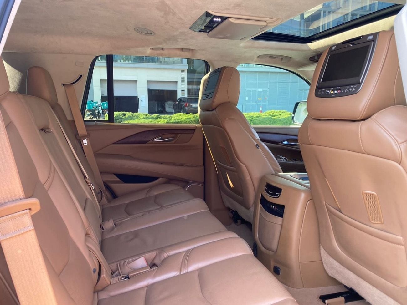 كاديلاك إسكالاد Platinum 6.2L