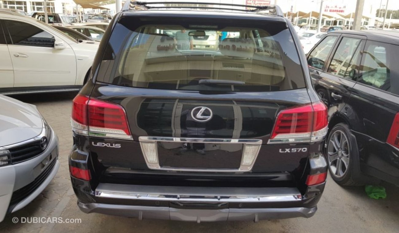 Lexus LX570 2010 Model Full options clean car Gulf Specs