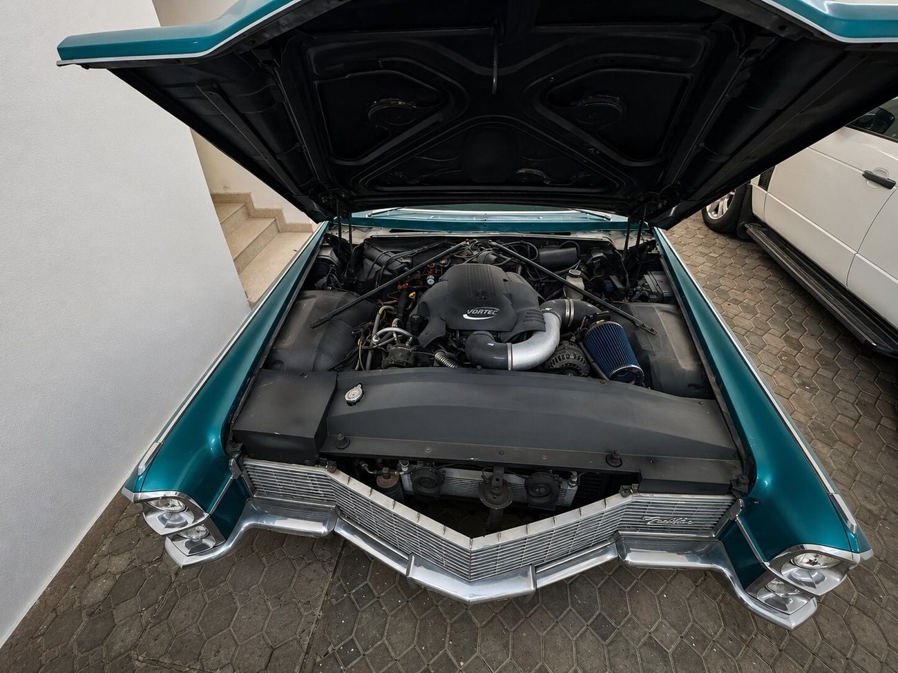 Cadillac Coupe Deville 