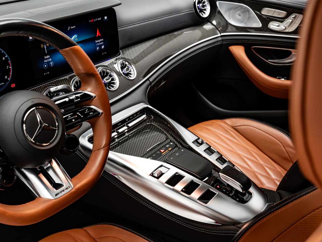 مرسيدس بنز ايه ام جي جي تي 53 2022 Mercedes GT 53 AMG, 3.0 TC I6, AWD, 429bhp, 9 Speed Automatic