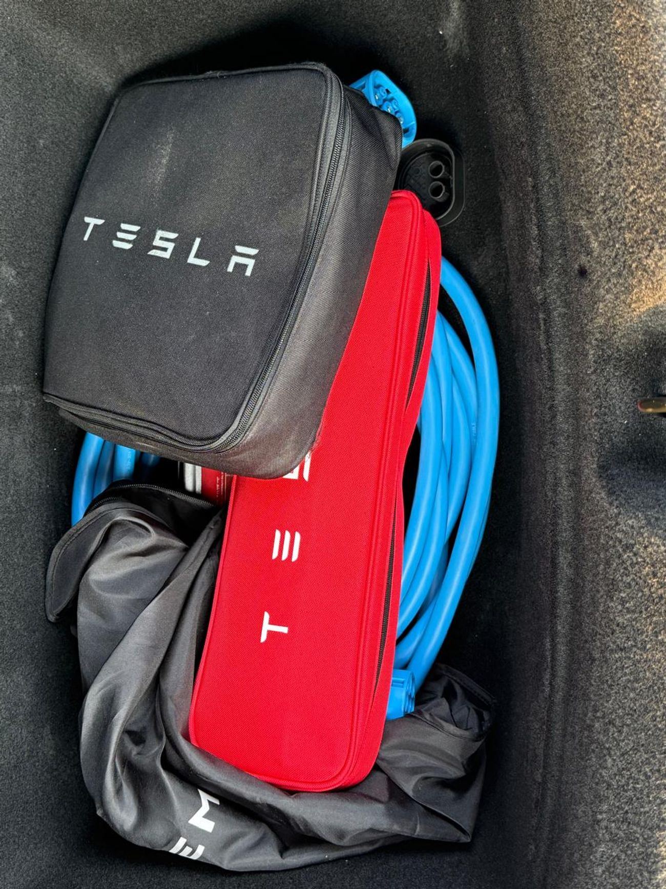 Tesla Model 3 Long Range (AWD)