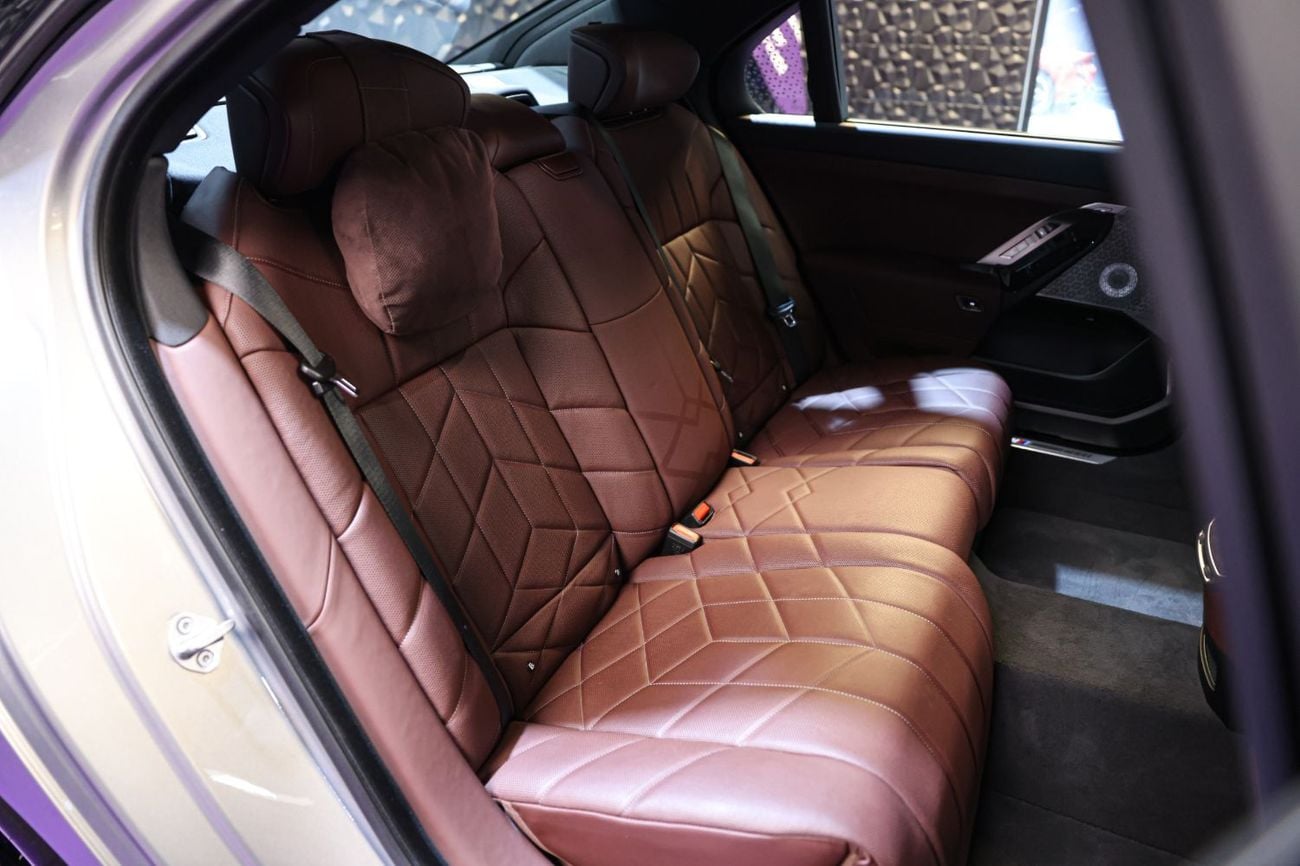 BMW 740i M SPORT