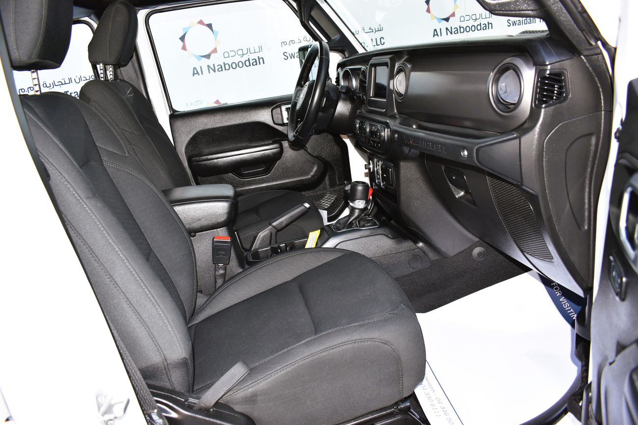 Jeep Wrangler AED 2079 PM | 3.6L UNLIMITED SPORT 4WD GCC DEALER WARRANTY