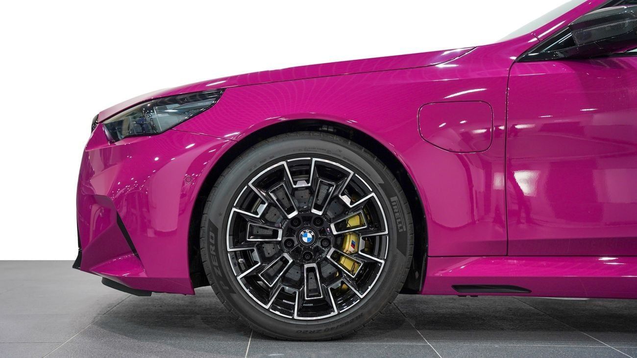 بي أم دبليو M5