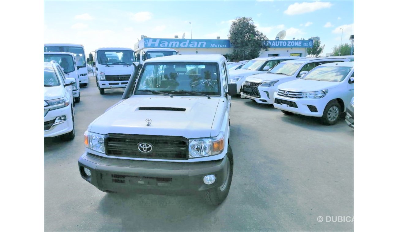 Toyota Land Cruiser Pick Up V8 DIESEL  double cab