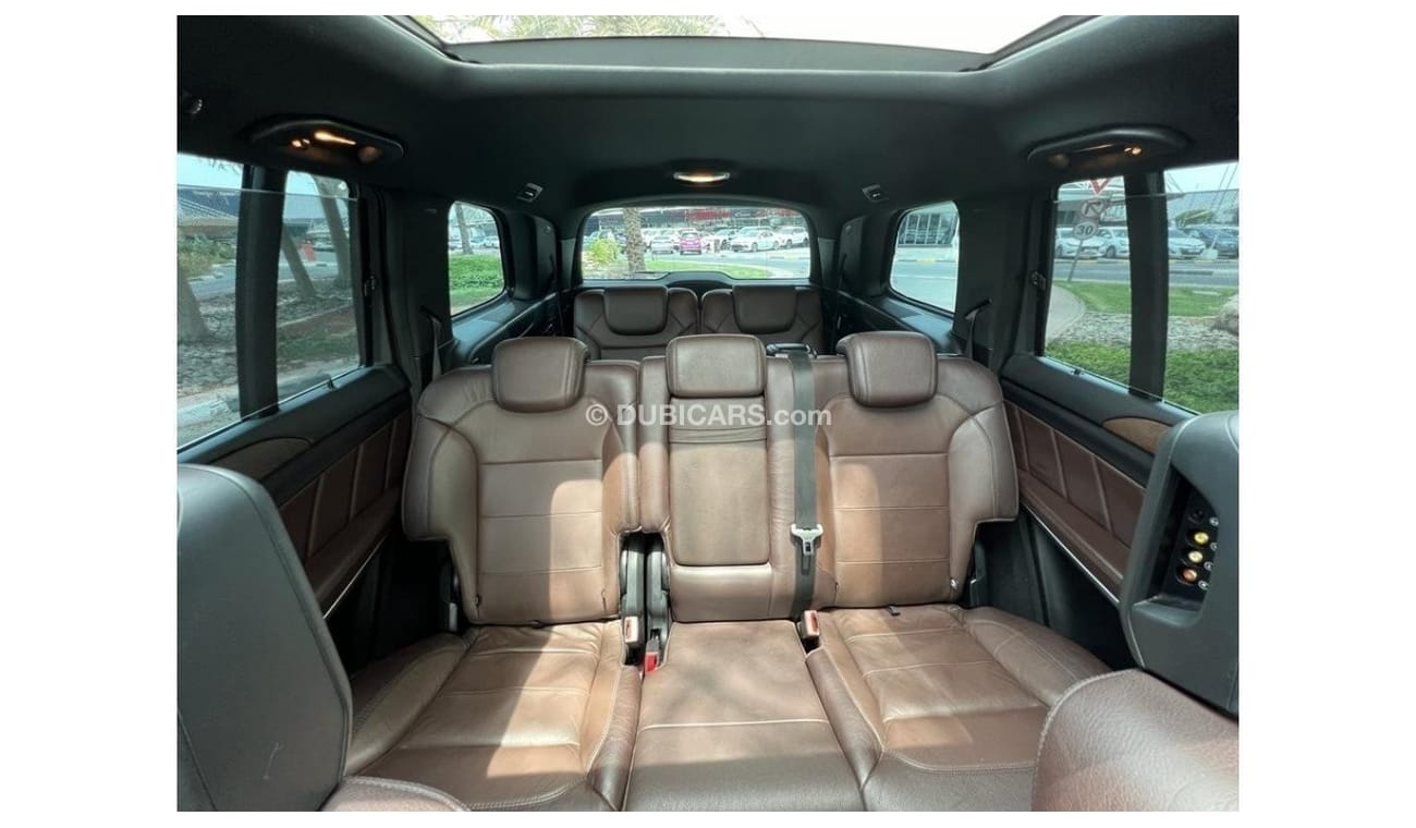 Mercedes-Benz GL 500 MERCEDES BENZ GL500 2016 GCC V8 FULL OPTION ORIGINAL PAINT