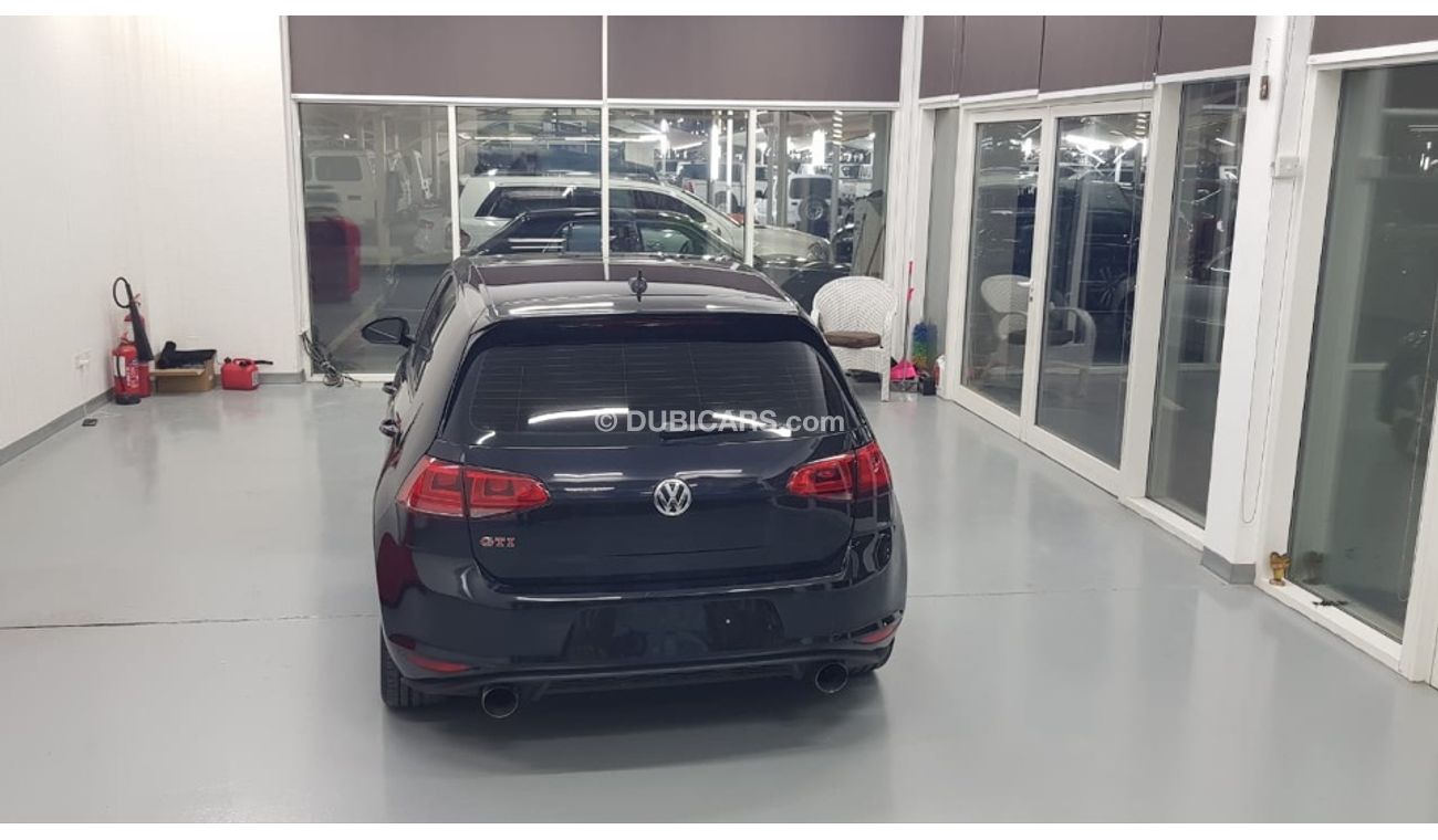 Volkswagen Golf GTI stage 2