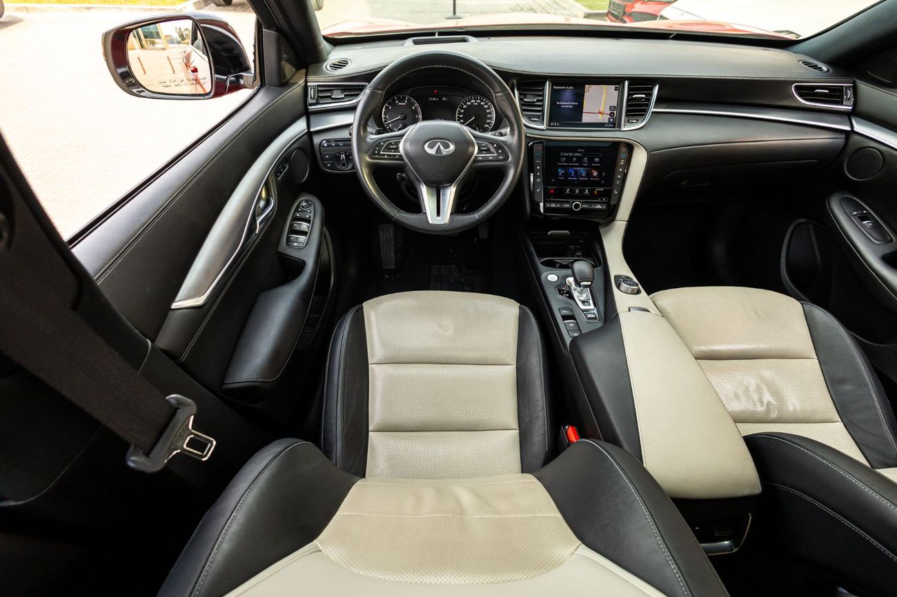 Infiniti QX55 2.0T Essential (AWD)