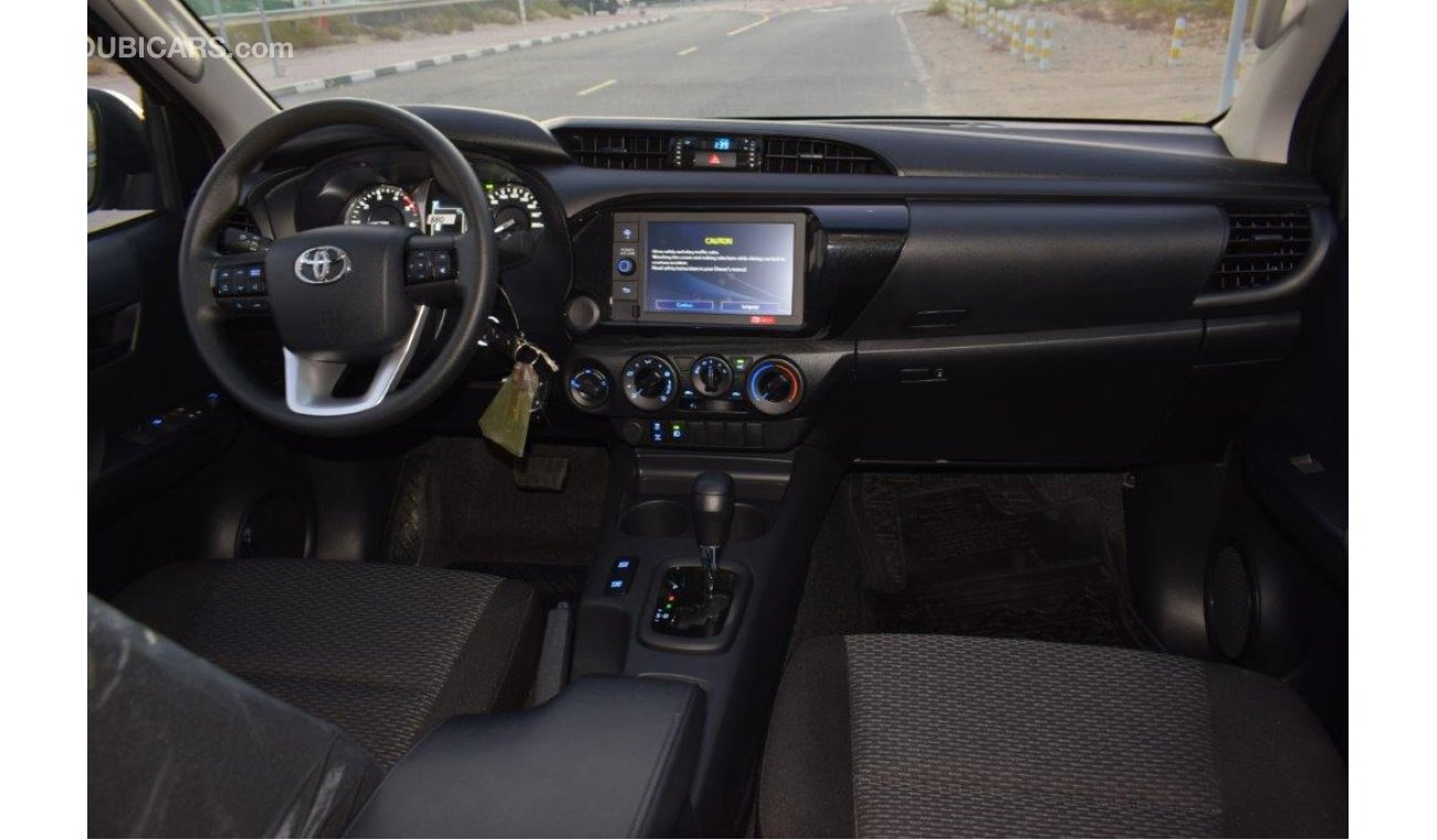 Toyota Hilux Cabin Pickup DLX 2.4L Diesel AT