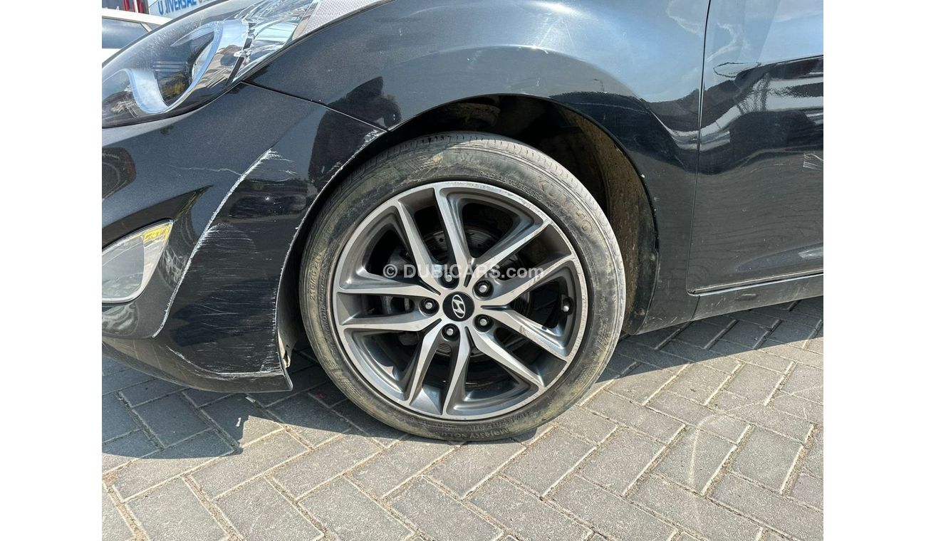 هيونداي إلانترا Hyundai Avante 2014 coupe  4 cylinders  Fuel full option  Sunroof