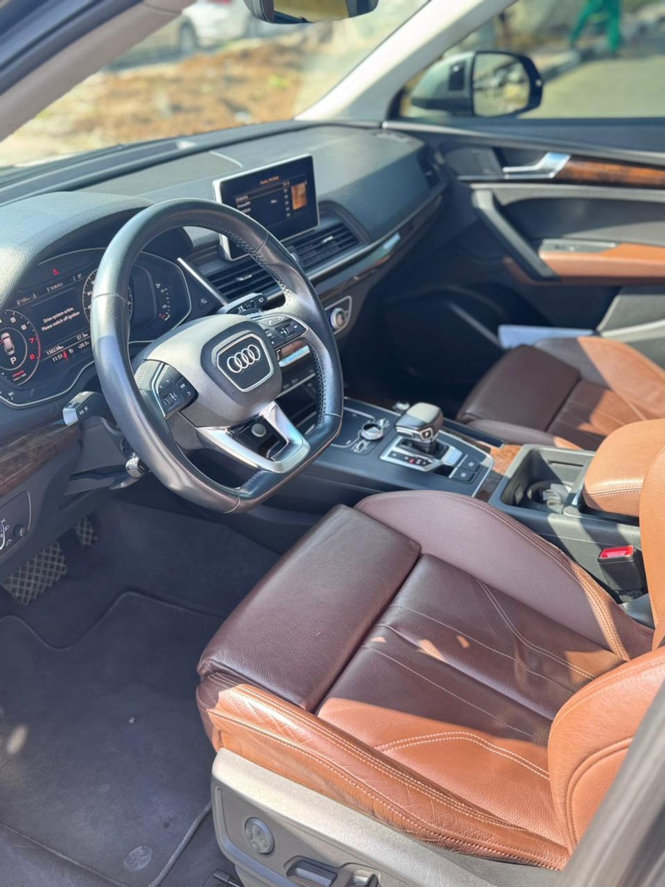 Audi Q5 45 TFSI Quattro Advanced 2.0L (252 HP)