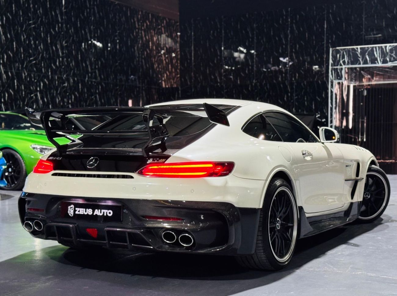 مرسيدس بنز AMG GT