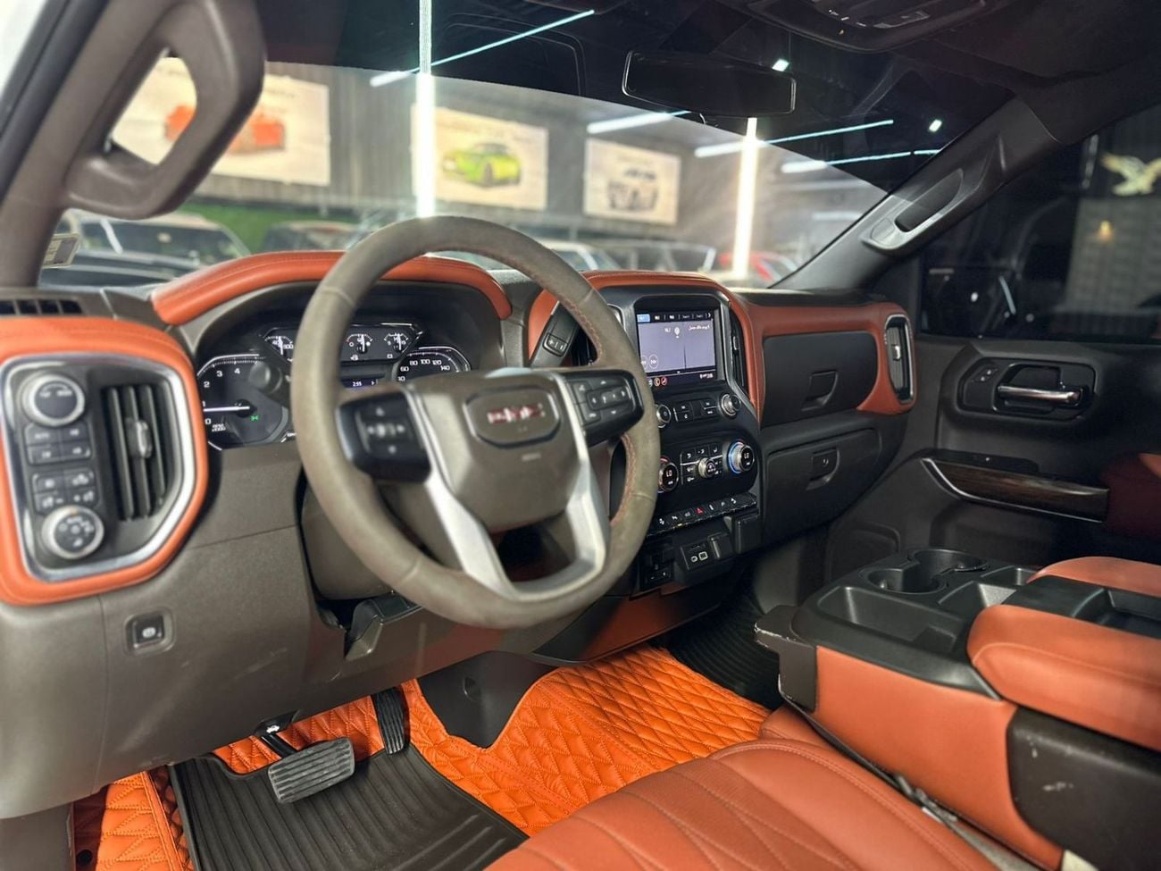 GMC Sierra 5.3L V8 SLT Crew Cab (AWD)