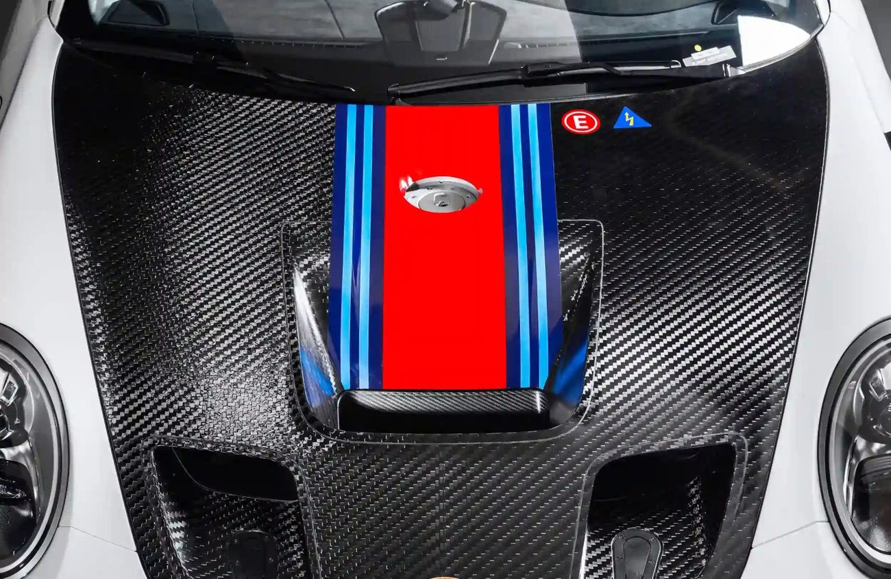 Porsche 911 3.8L F-6 Twin-Turbocharged Engine