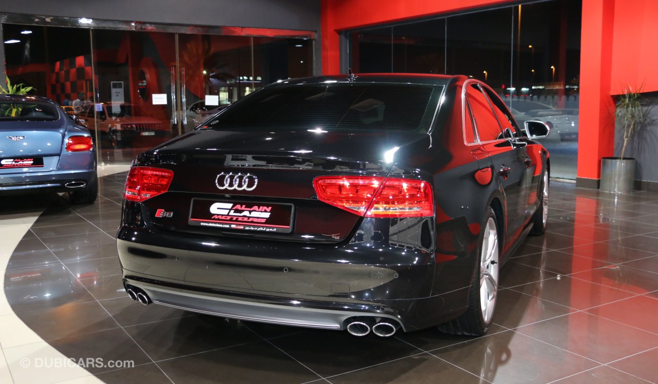 Audi S8 V8T Quattro