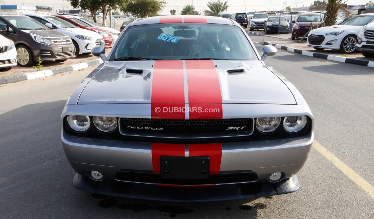 Dodge Challenger Hemi SRT