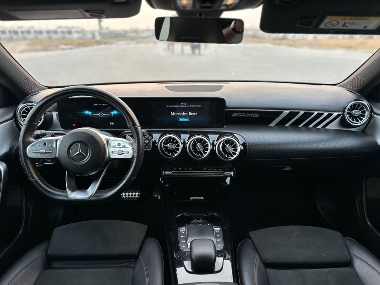 مرسيدس بنز A 200 AMG