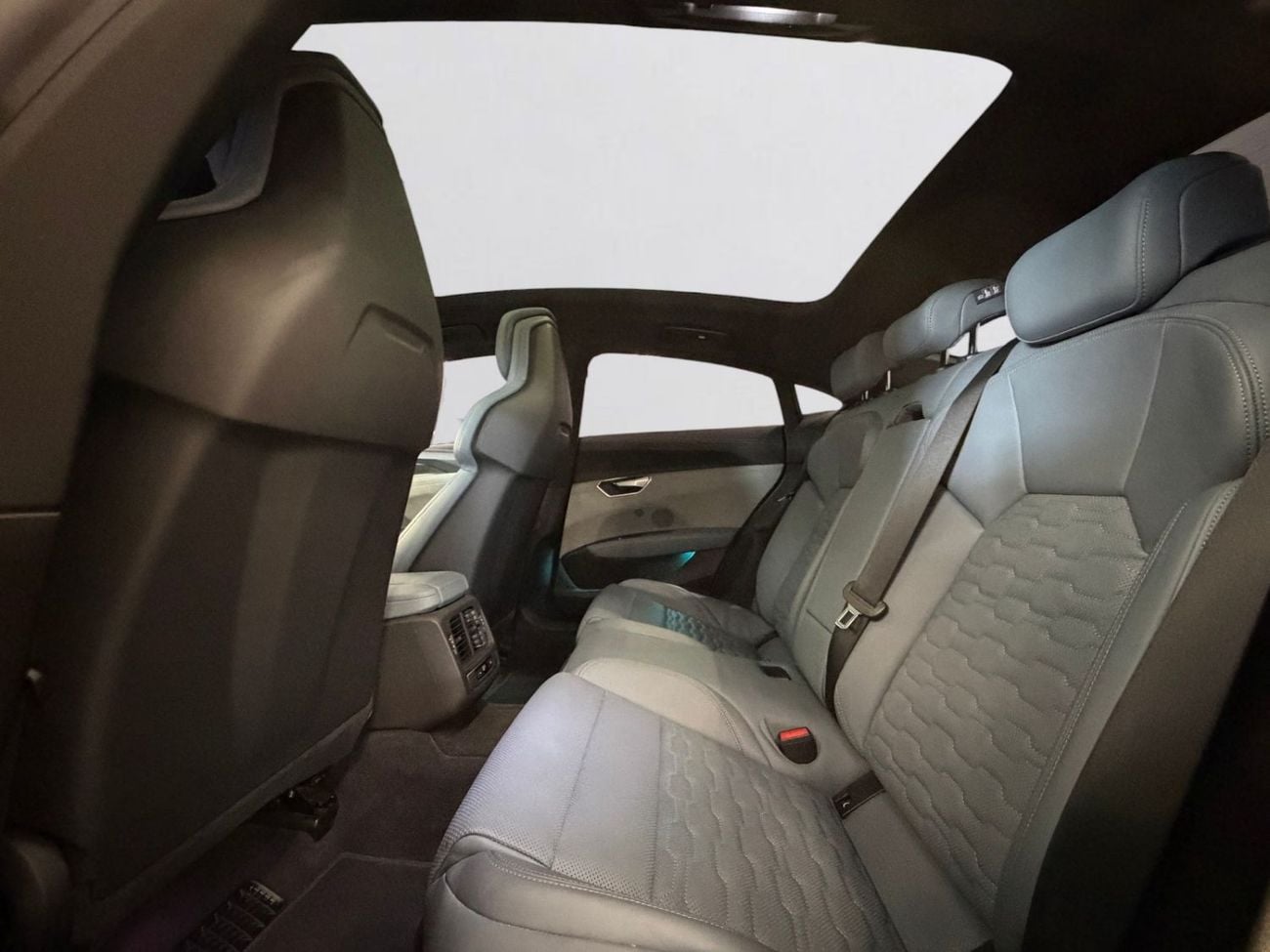 Audi e-tron GT RS (L · None - Electric Cyl · Automatic · Electric · Sedan · All Wheel Drive · 5 Seats · 4 Door) AED 3,200 P.M | 0% DOWN PAYMENT | AUDI E-TRON GT | 2022 | GCC SPECS