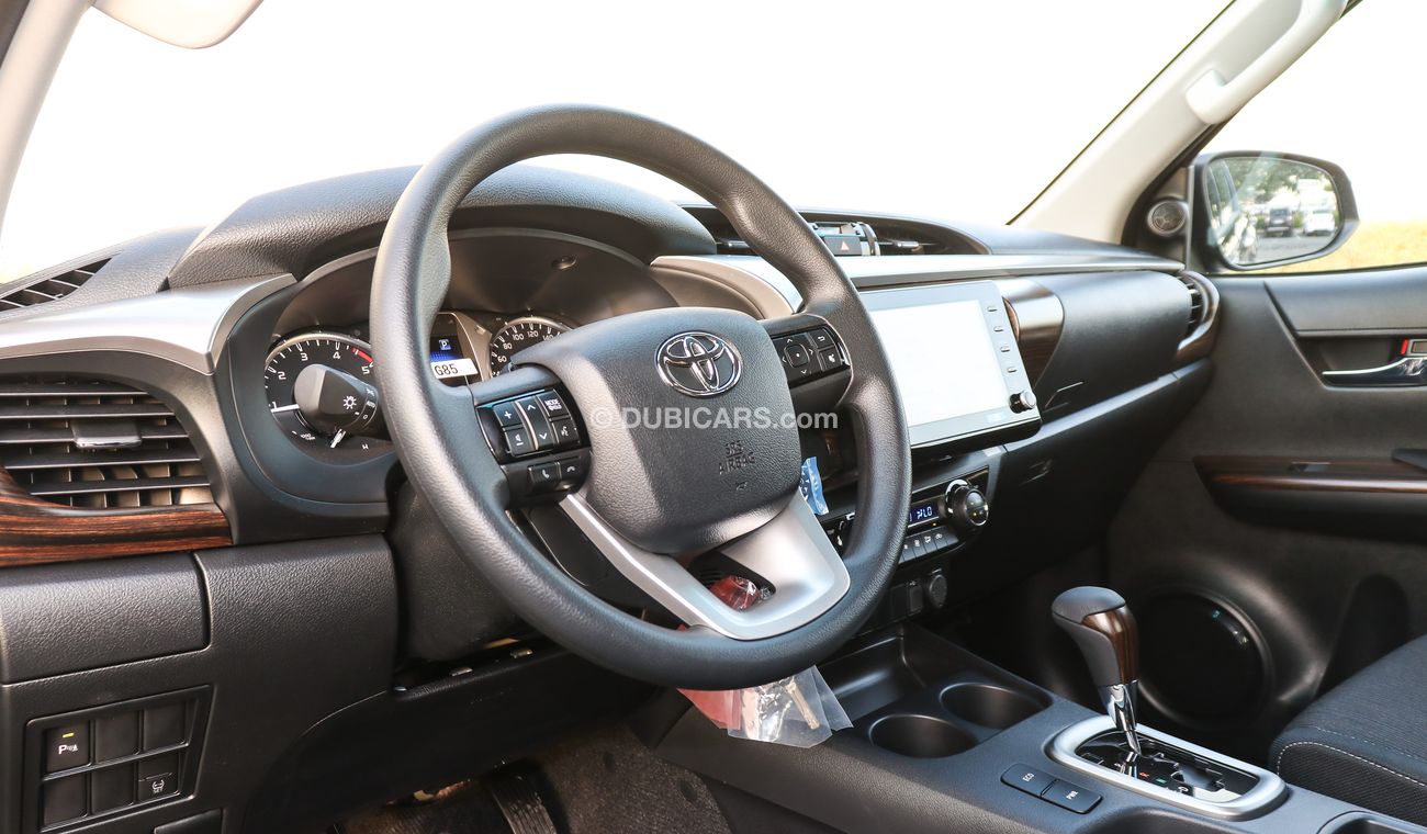 Toyota Hilux SE5  GLX-S  2.4L Diesel