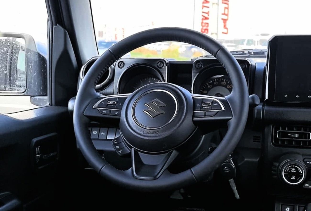 سوزوكي جيمني 1.5L GLX (A/T)