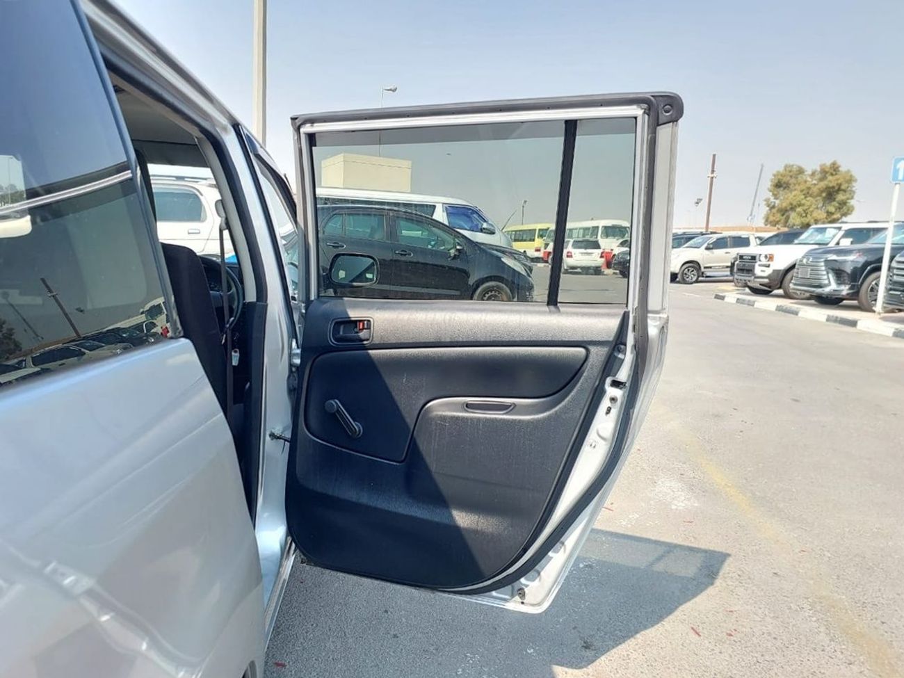 تويوتا بروبوكس TOYOTA PROBOX VAN RHD 2020 MODEL 1.5 L (Hybrid)PETROL AUTOMATIC(PM21593)