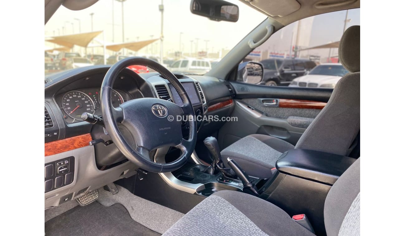 تويوتا برادو تويوتا برادو 2009 خليجي باب واحد بحاله ممتازه 4 سليندر