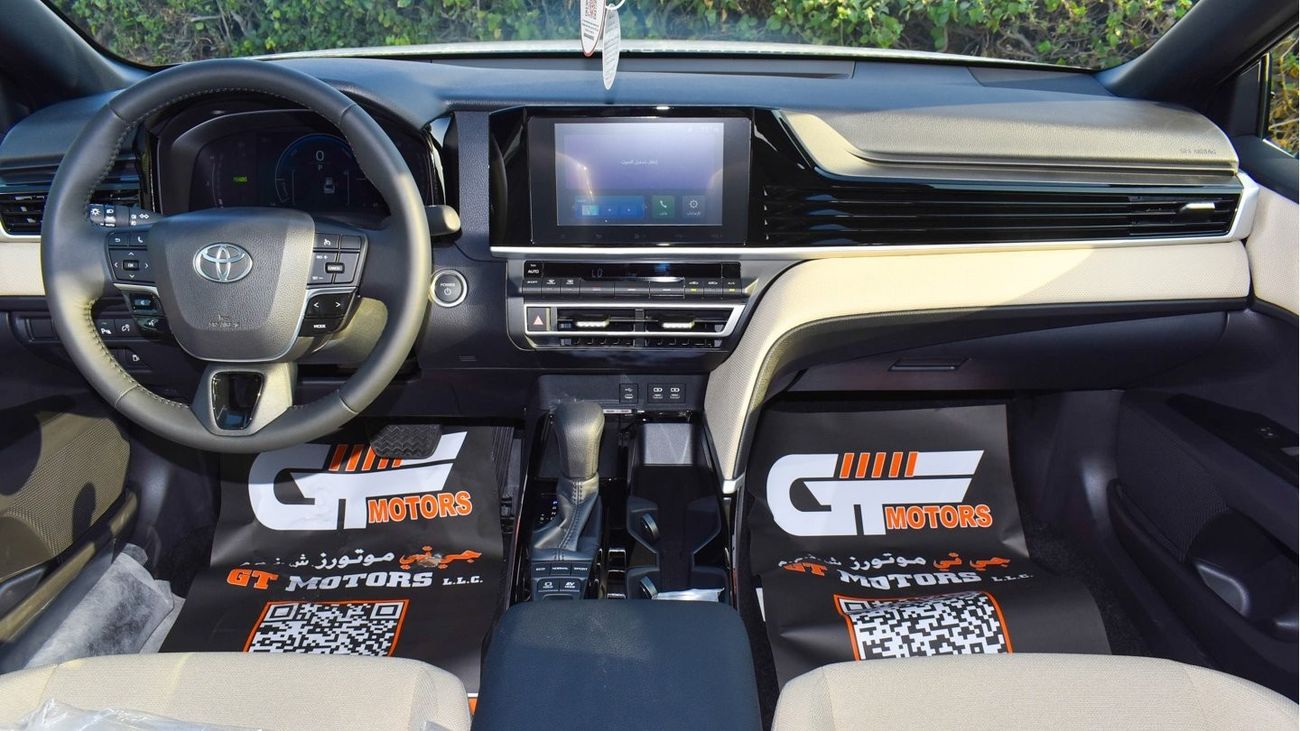 تويوتا كامري HEV