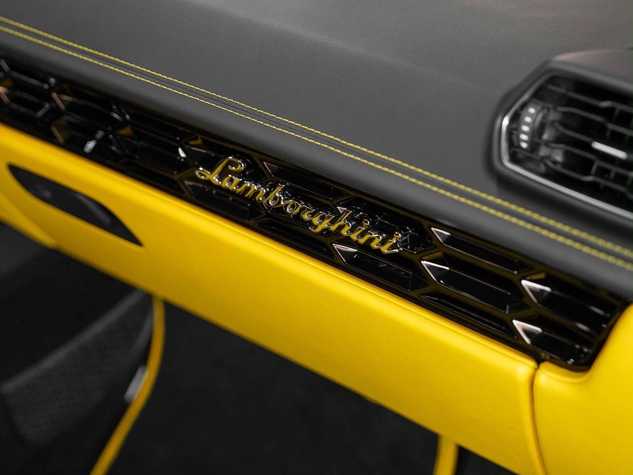 Lamborghini Huracan EVO SPYDER