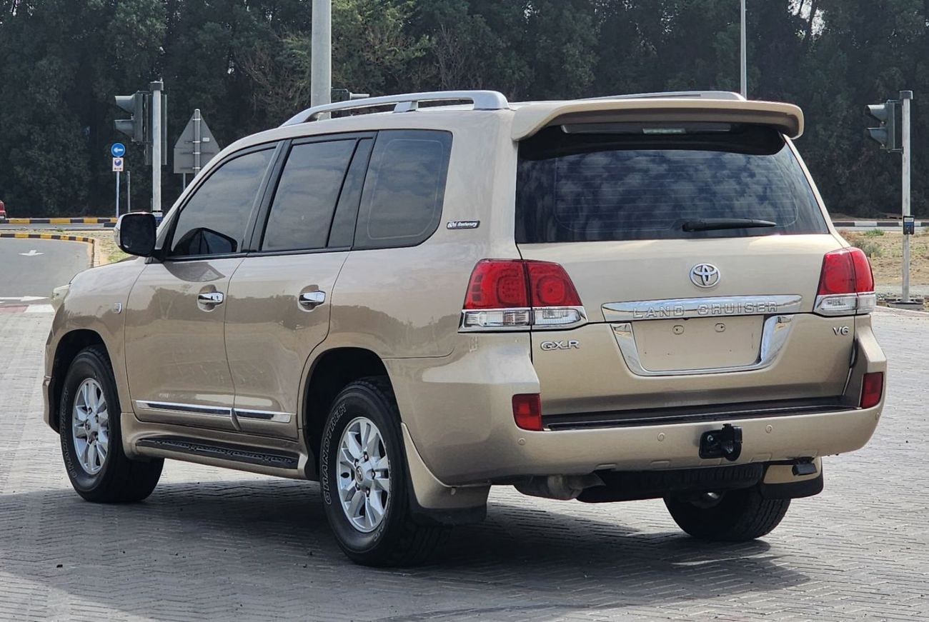 تويوتا لاند كروزر GX.R V6