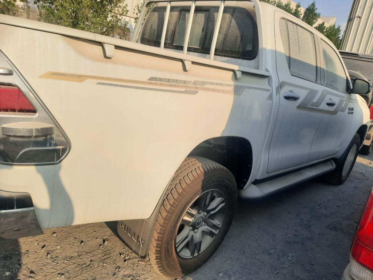 تويوتا هيلوكس HILUX 2.4L AT 2.4 لتر عند امتلاء الخزان 2026