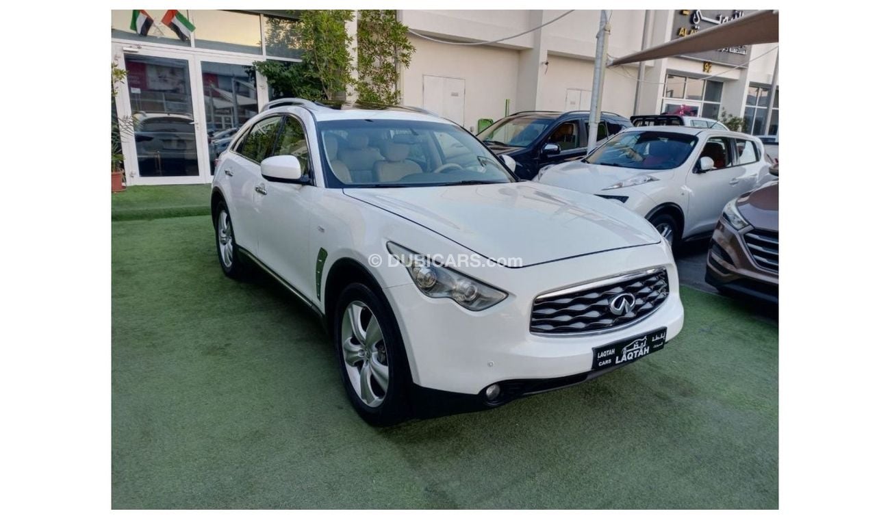 Infiniti FX35