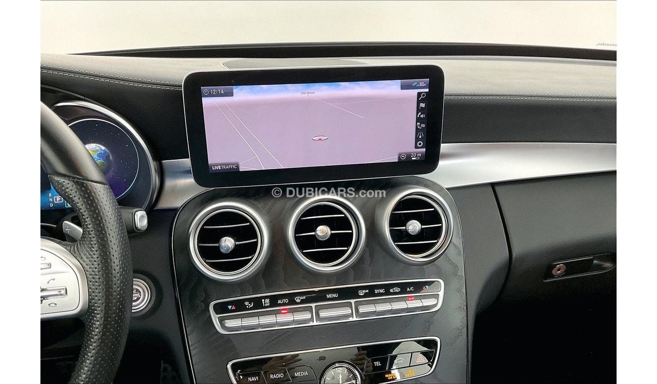 Mercedes Benz C200 Premium (AMG Line)