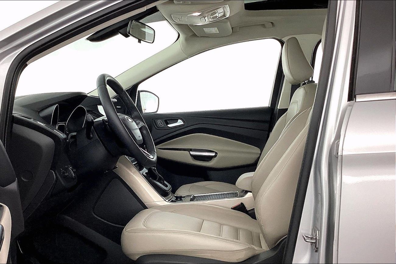 فورد إيسكاب Titanium | National Day Celebration | شامل الضمان | 0 ﺪﻔﻋﺓ ﺃﻮﻟﻯ