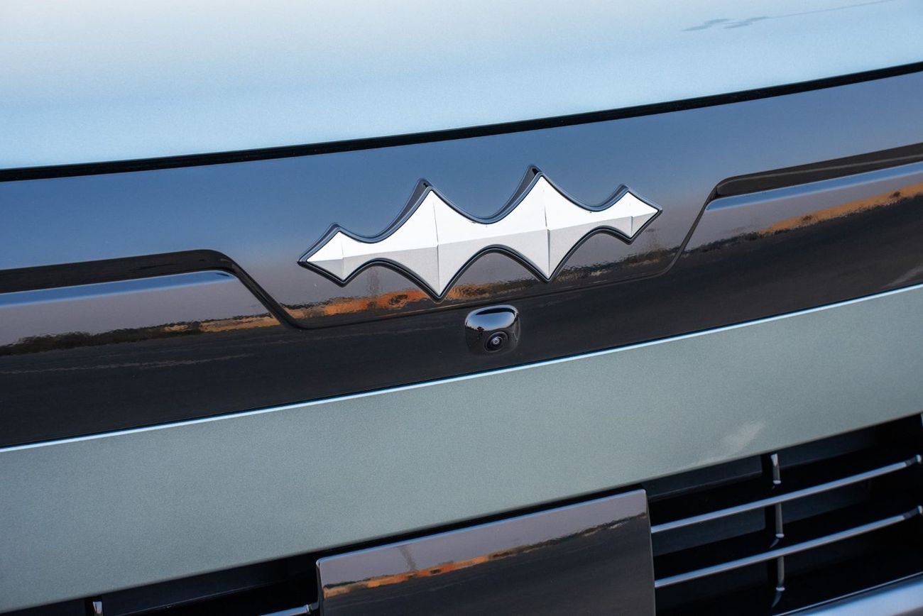 BYD Leopard Titanium 7