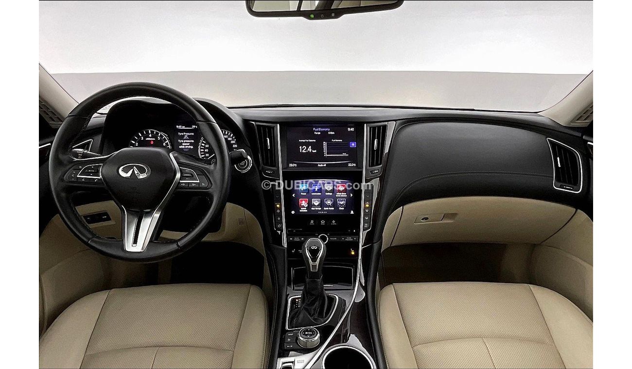 Infiniti Q50 Luxury / Sensory